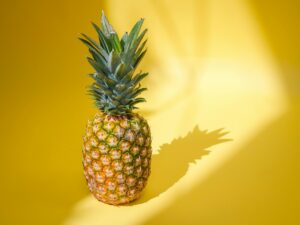 Faa’iidooyinka Caafimaad ee Cananaaska (Ananas comosus)